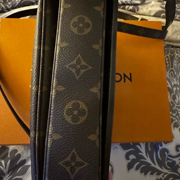 Louis Vuitton Pochette Metis in very good  condition. Made in France - Picture 12 of 14